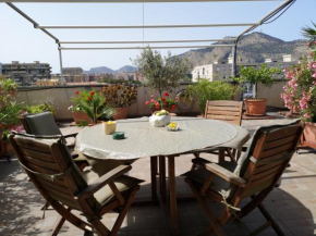 Отель La Terrazza di Jenny  Палермо